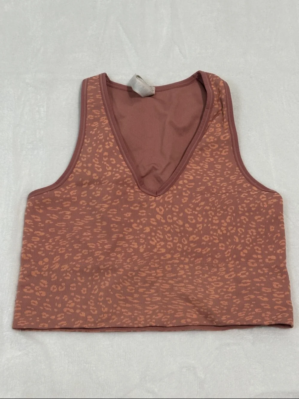 🚁 Athleta Cropped Ribbed Cropped Tank Top - Picture 1 of 3